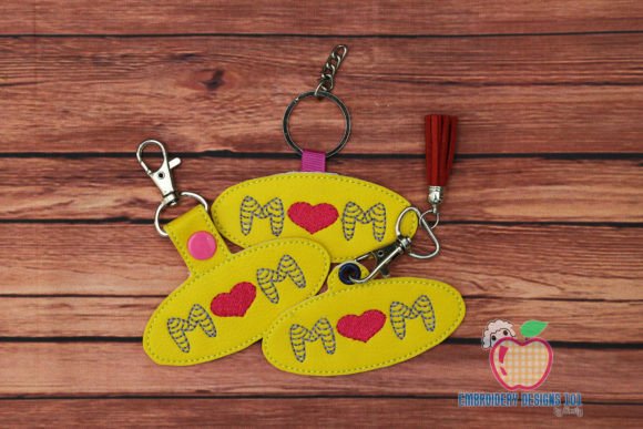 Mom ITH Snaptab Keyfob Design